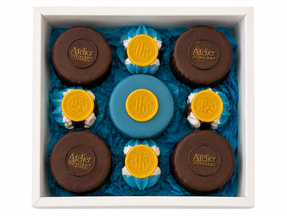 Caja Mundial Celeste - 9 alfajores Atelier